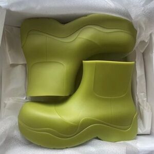 Bottega Venetia puddle boots